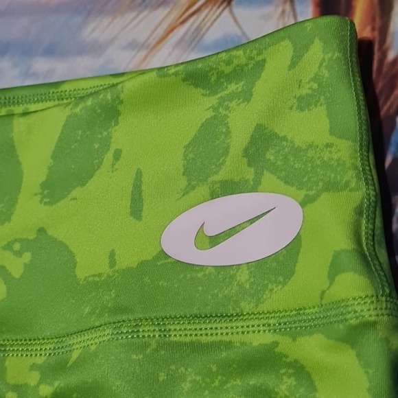 Nike One Luxe Tight Fit Shorts Size XXL NWT - Picture 3 of 8